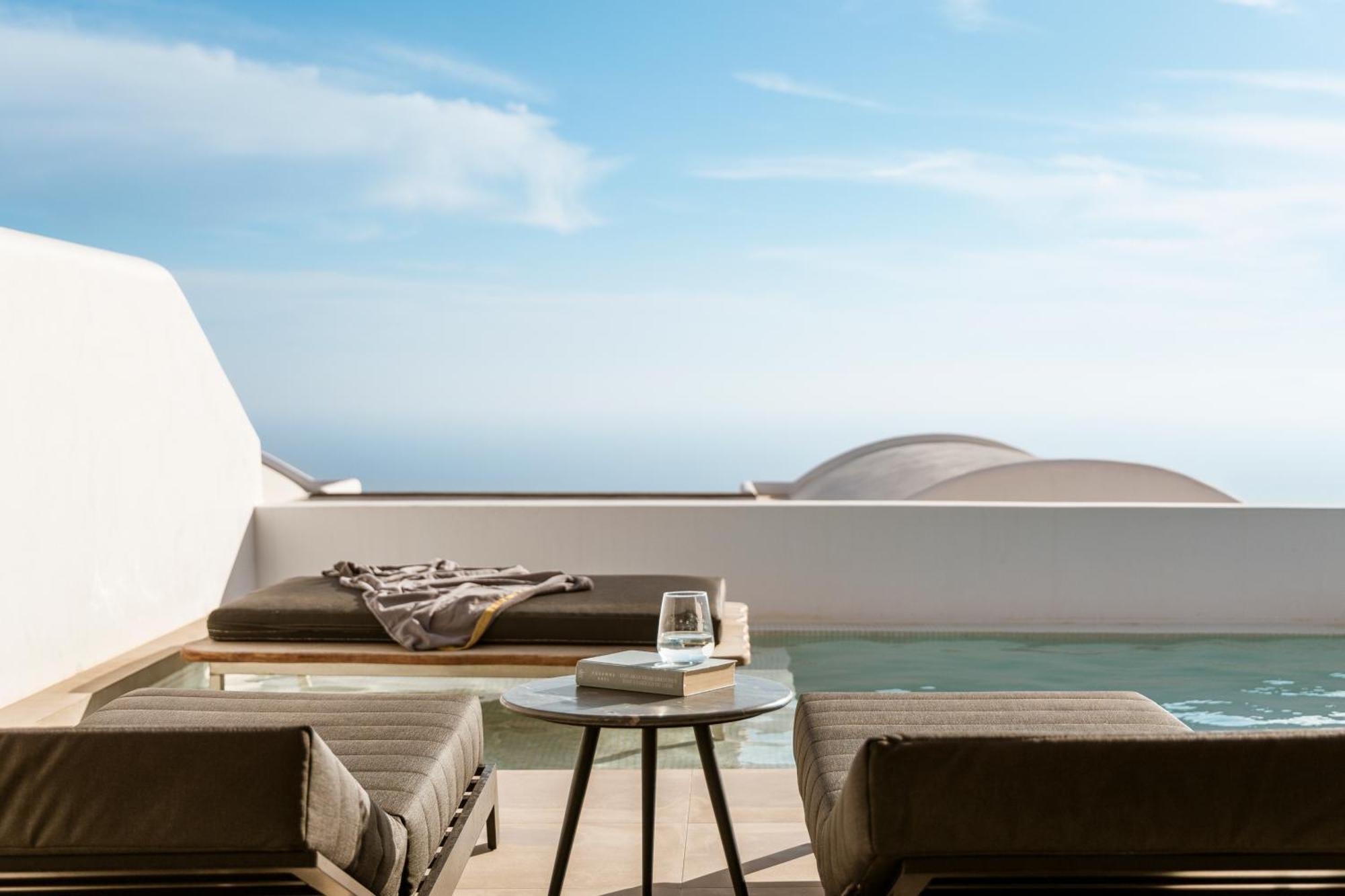Nero Suites By Nomee Hospitality Group Imerovigli  Exterior foto